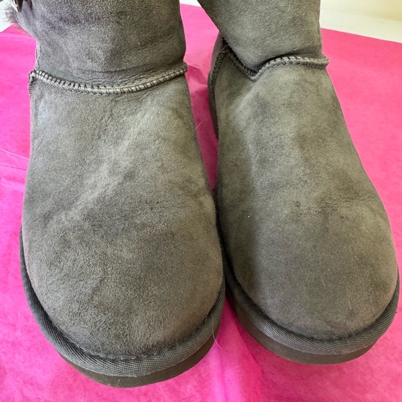 UGG Gray Boots with fur with bling gem button and bling back “Ugg” logo - Picture 3 of 9